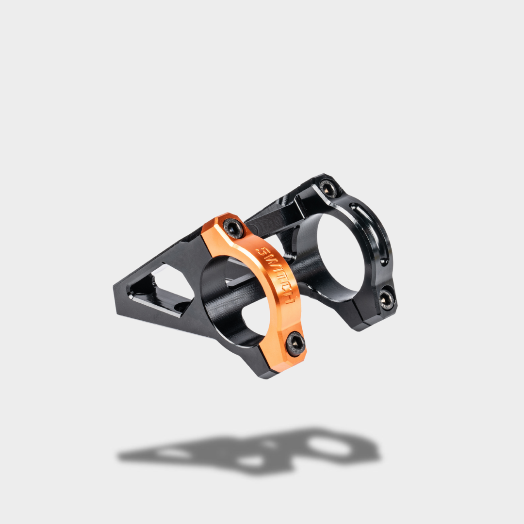 Attacco Manubrio Switch GATE CNC Alluminio 35 mm. NERO / ARANCIO