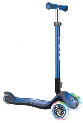 Monopattino Globber Elite Lights Deluxe - blu navy con ruote e superficie luminosa