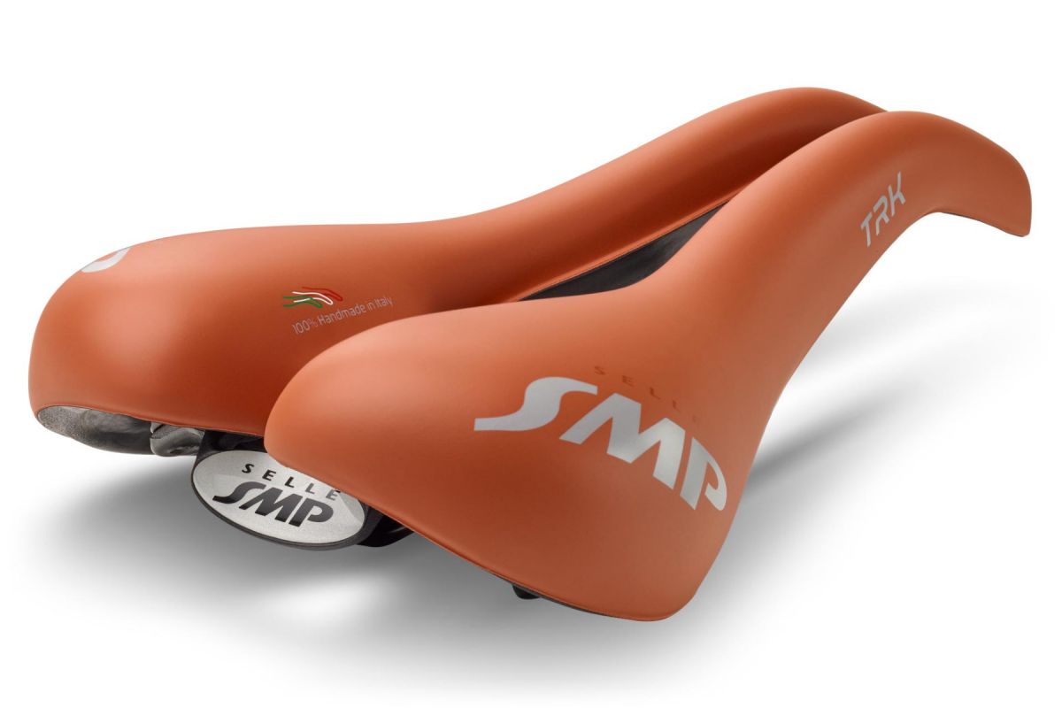 Sella SMP TRK MEDIUM  MARRONE